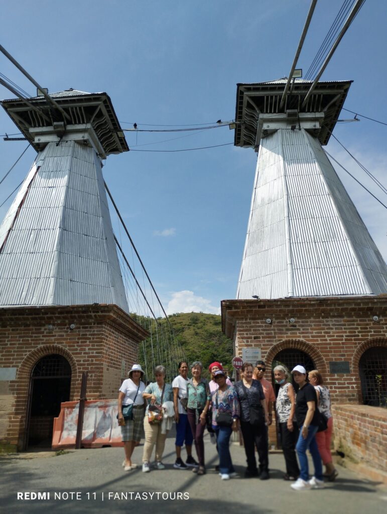 Tour a Santa Fe de Antioquia con Puente de Occidente y Centro Histórico desde Medellín ¿ya lo viviste?