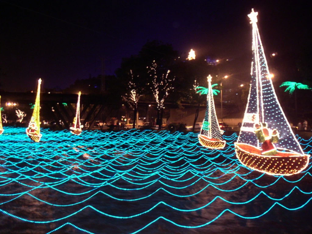 Tour De Luces En Medellín 2022 Viaja el jueves 8 de diciembre de 2022nbspAgencia de Viajes fantasytours Planes turísticos en Santa Fe de Antioquia Medellín Guatapé y Nápoles