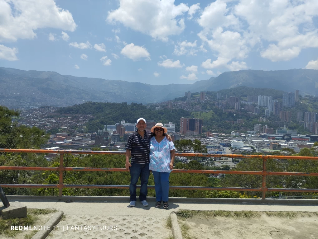City Tour Por Medellín Conociendo La Ciudad De La Eterna Primavera Viaja el sábado 8 de abril de 2023nbspAgencia de Viajes fantasytours Planes turísticos en Santa Fe de Antioquia Medellín Guatapé y Nápoles