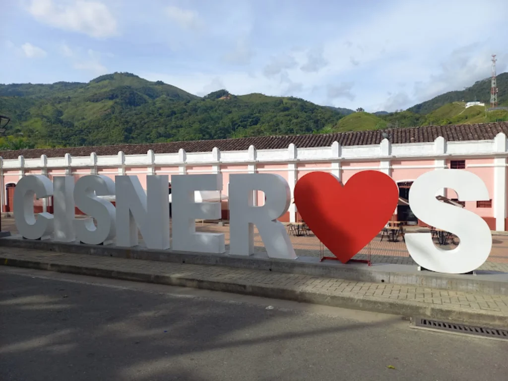 Recorriendo Cisneros, ¡Viaje programado para el domingo 18 de agosto de 2024!