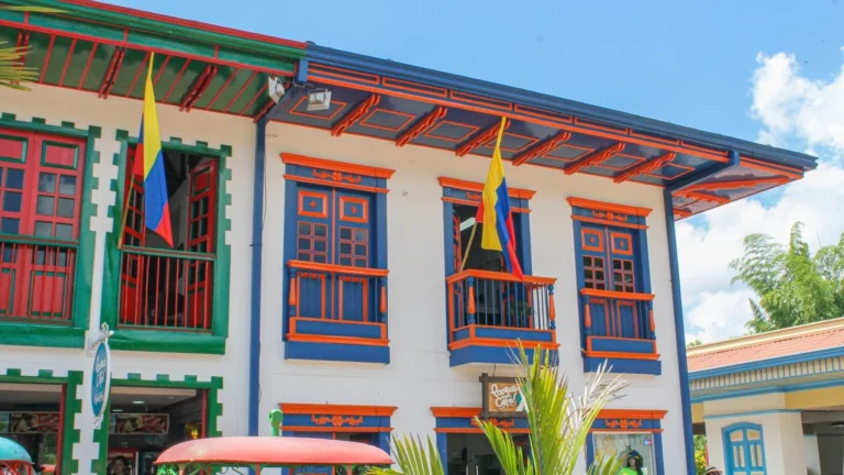 Excursión Terrestre Al Eje Cafetero Desde Medellín, ¡Acompáñanos el viernes 13 de junio de 2025!