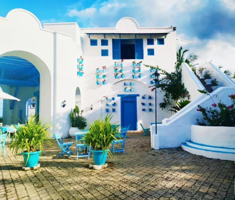 Día De Sol Al Santorini Colombiano Desde Medellín, ¡Descubre este destino el domingo 16 de noviembre de 2025!